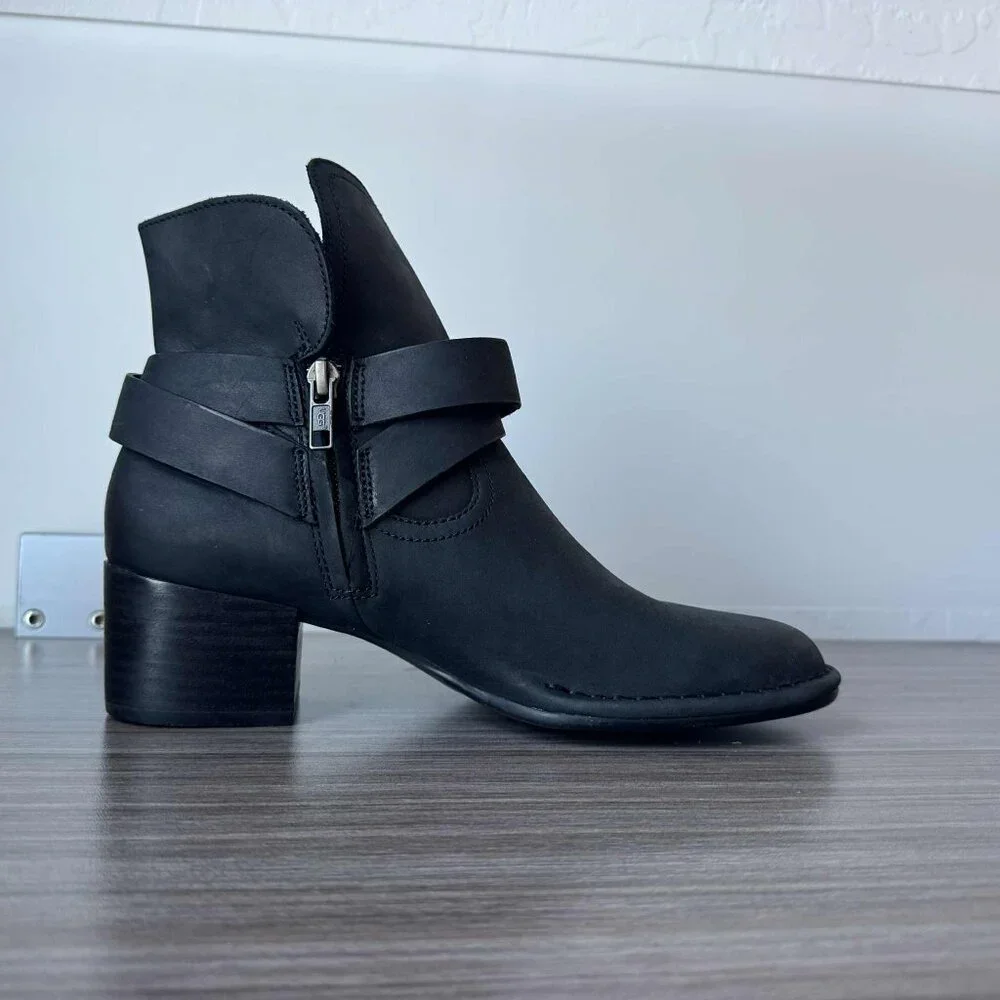 UGG Women's Elysian Zip Up Ankle Boots Bootie $170 in Black 1095792